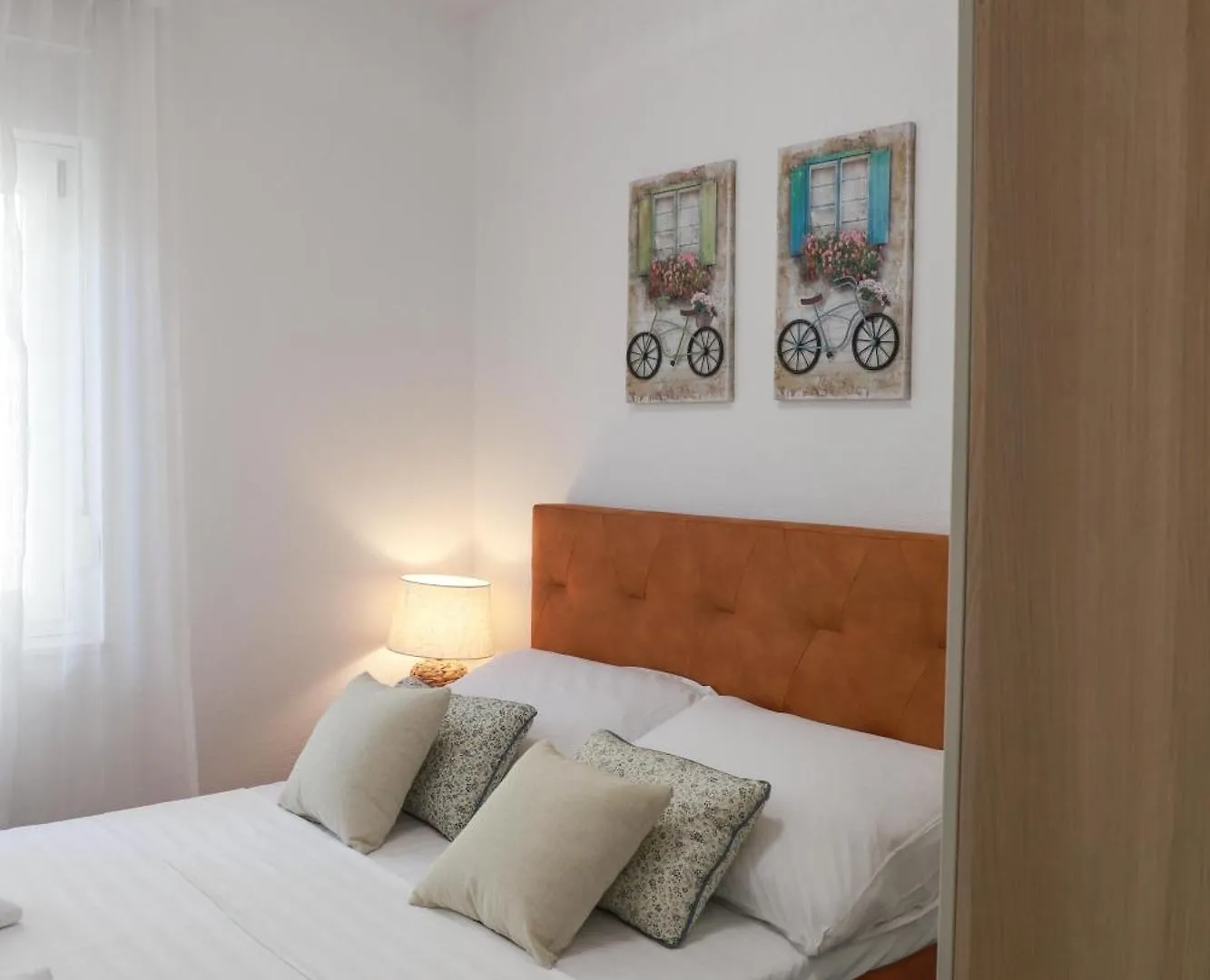 Holiday Apartments Ivano & Leo - Private Parking