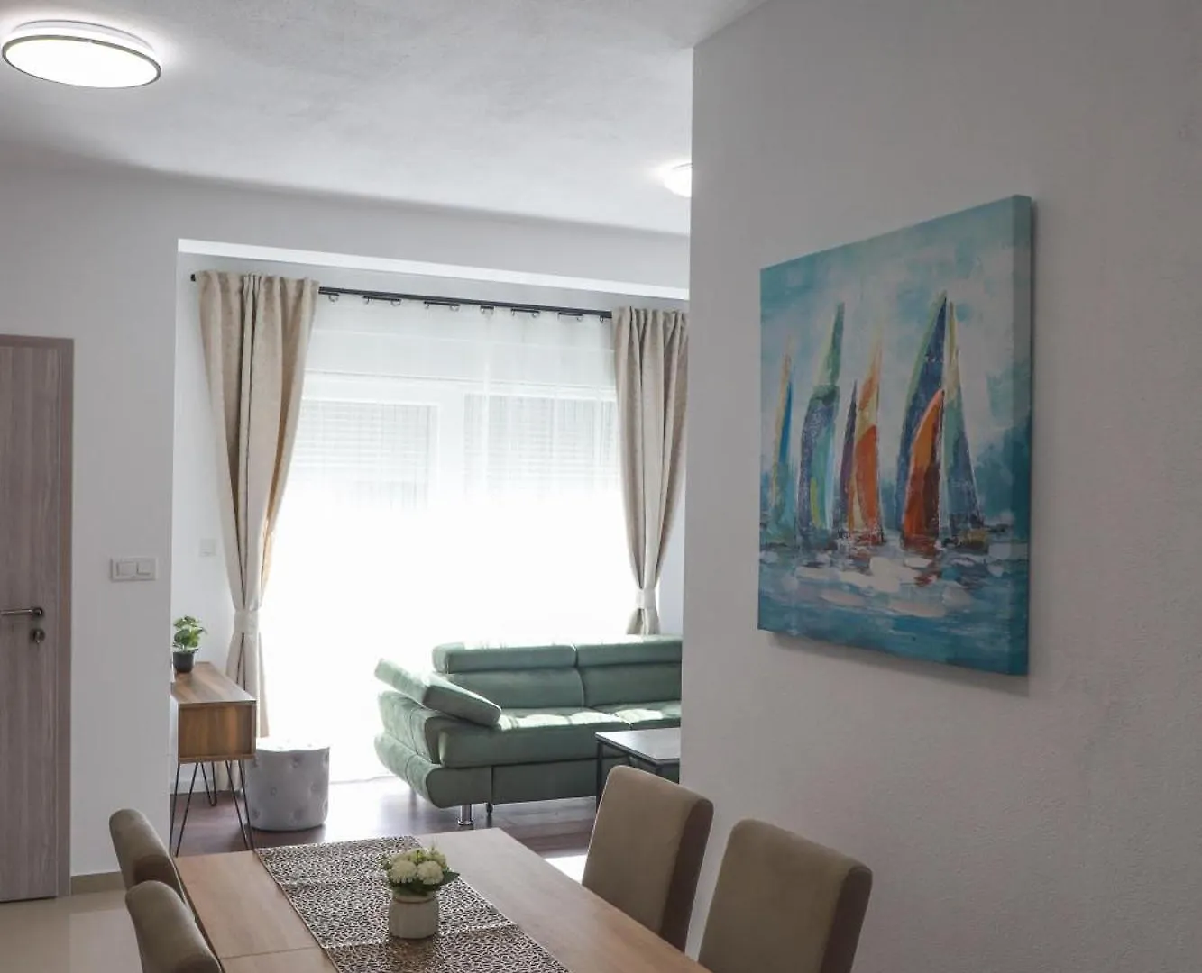 Holiday Apartments Ivano & Leo - Private Parking  Zadar