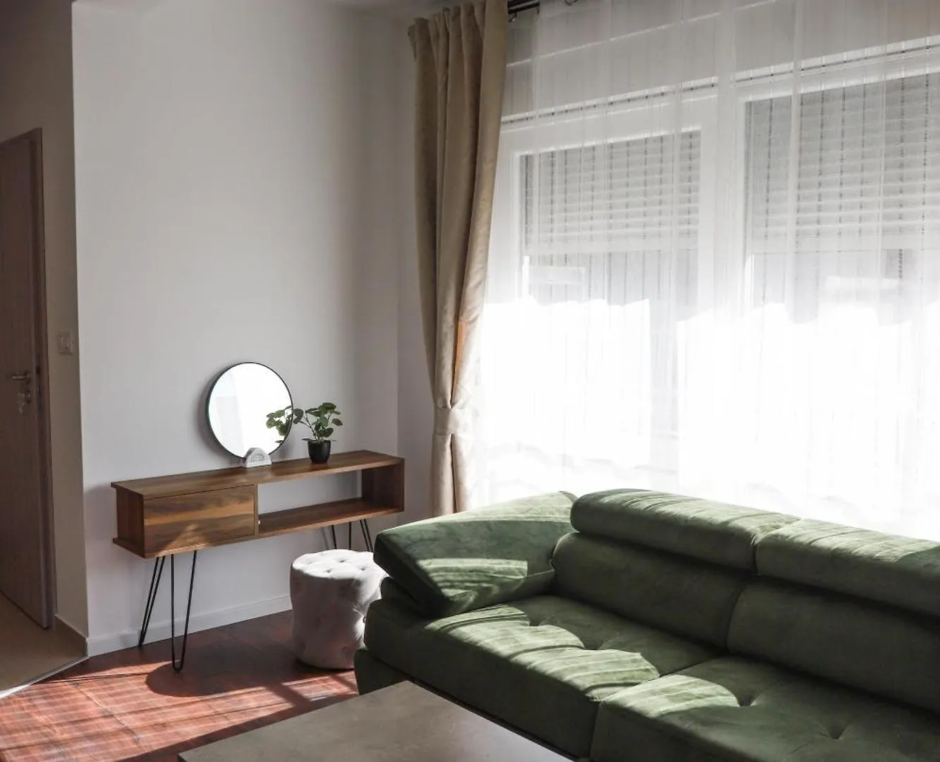 Holiday Apartments Ivano & Leo - Private Parking